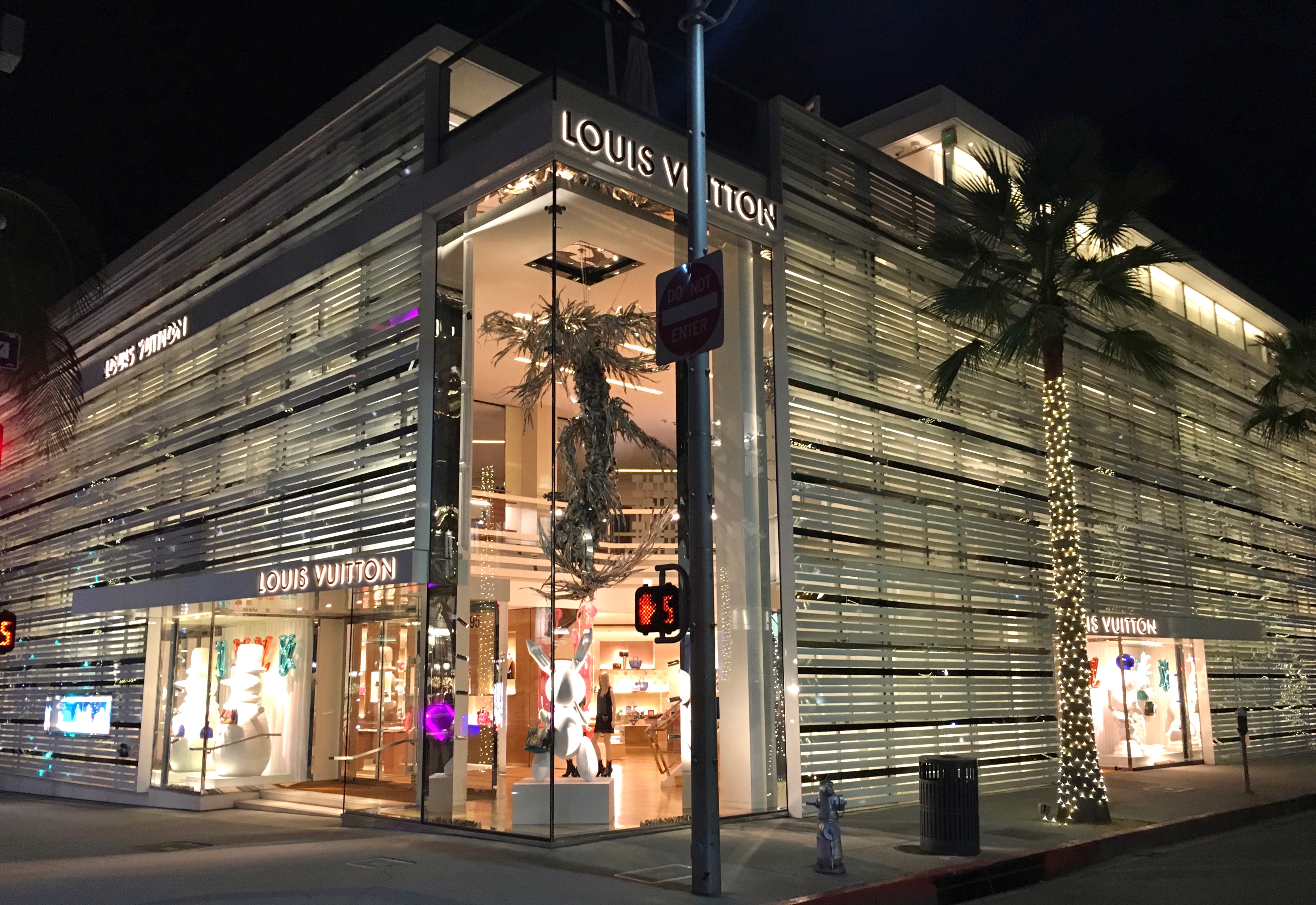 Louis Vuitton Exclusive Savoir Faire Experience at Maison Beverly Hills -  The Impression